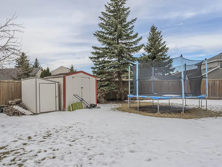 132 Invermere St #132 — Photo 24