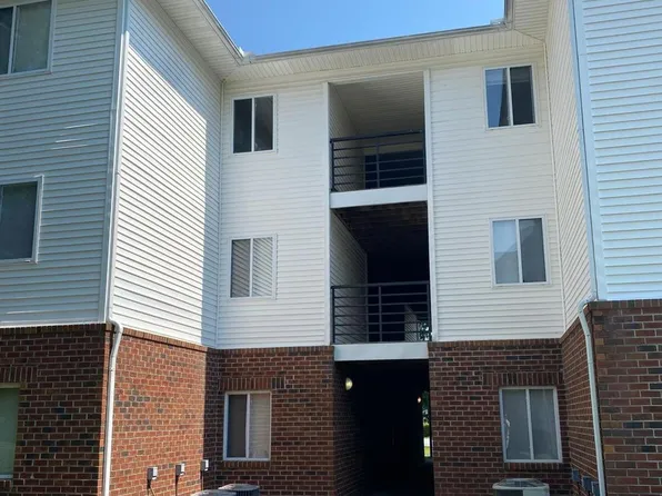 320 Brownlea Dr APT 1F, Greenville, NC 27858