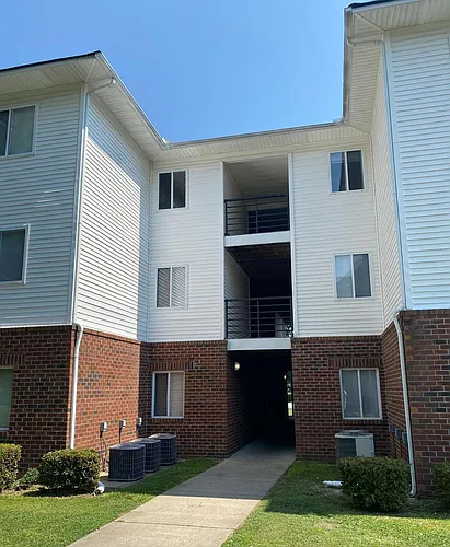 320 Brownlea Dr #1F Photo 1