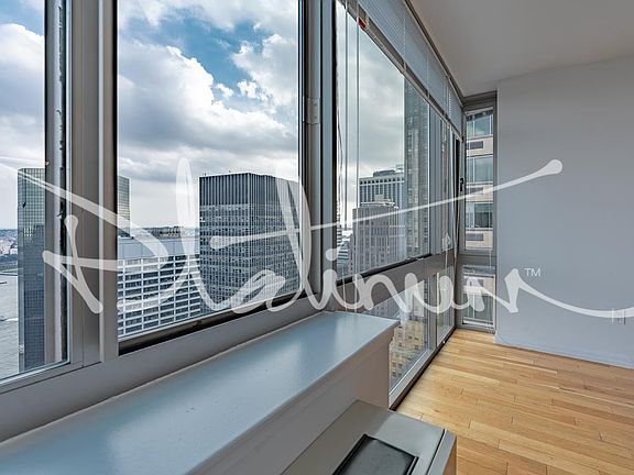 4th image of 2 Gold St APT 3412