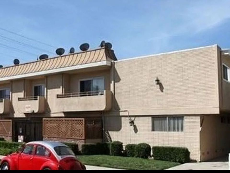 1st image of 1755 Granville Ave #5