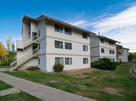 1705 Heatheridge Rd