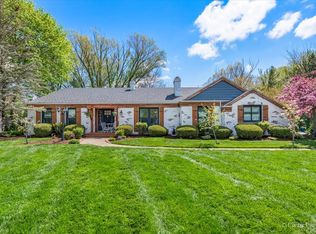 1752 Hillcrest Park, Sleepy Hollow, IL 60118