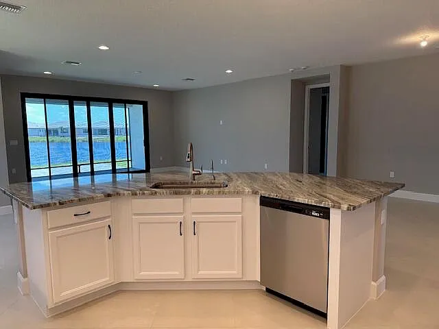 12449 SW La Costa St — Photo 7