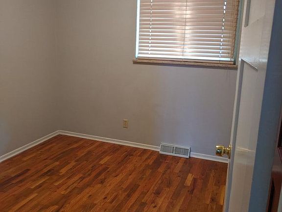 2nd upstairs bedroom