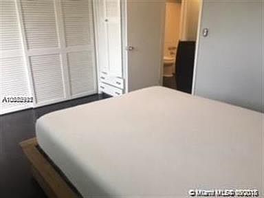 3rd image of 2841 NE 32nd St APT 22