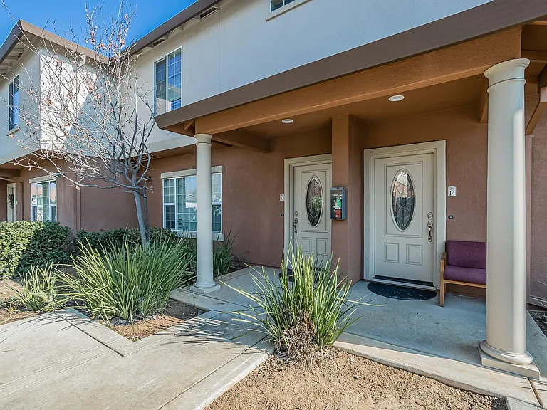 Spacious 3-Bedroom Townhouses in a Gated Community located in Rancho Cordova, CA — Photo 13