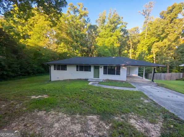 6489 N Sweetwater Rd, Lithia Springs, GA 30122