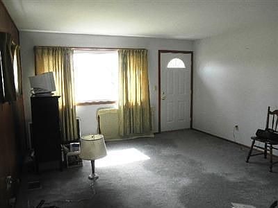 4th image of 3579 Manchester Dr