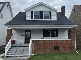 1107 Pearl St, Martins Ferry, OH 43935
