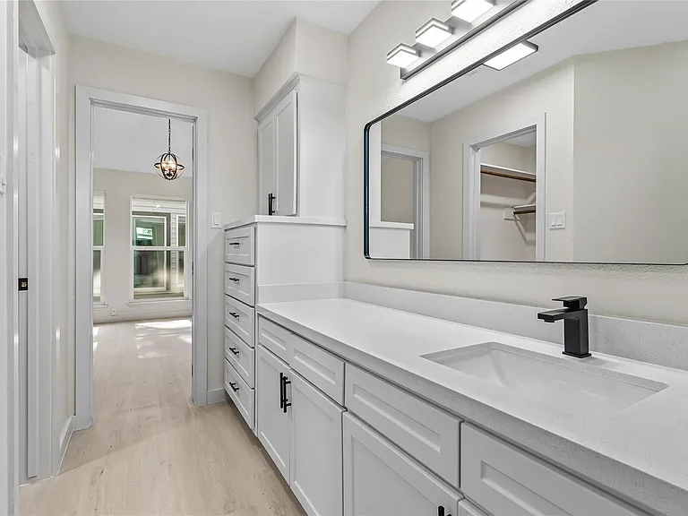 13414 Ravensway Dr — Photo 21