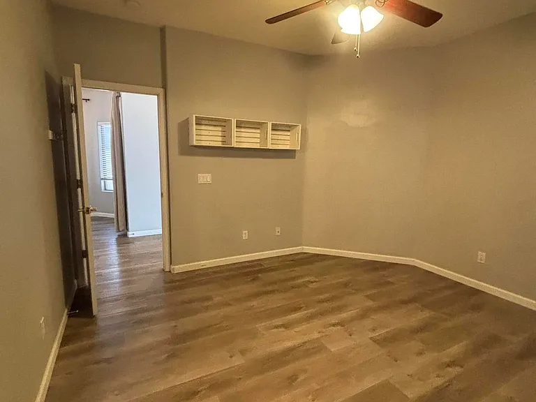948 E Savannah Dr — Photo 40
