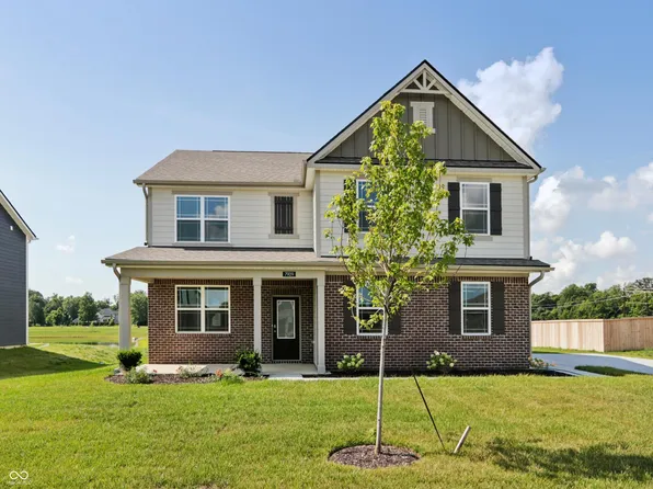 7909 Magnolia St, New Palestine, IN 46163