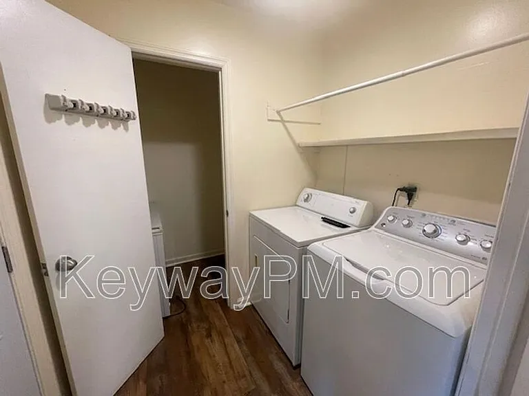 3933 Miramar Drive Ext — Photo 12