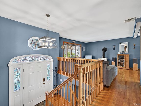 3rd image of 52 Wilson Road