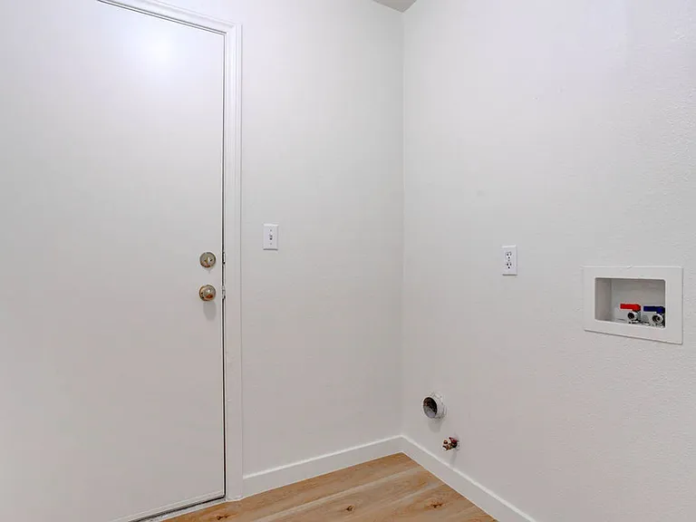 4579 Canna Dr — Photo 22