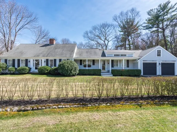 111 Alden St, Duxbury, MA 02332