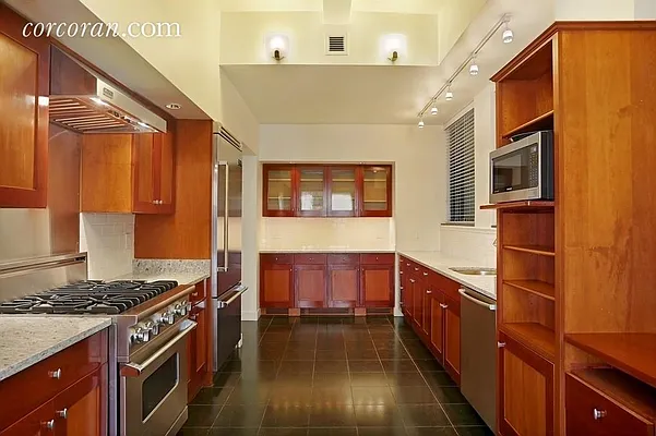 Rented by Corcoran | media 4