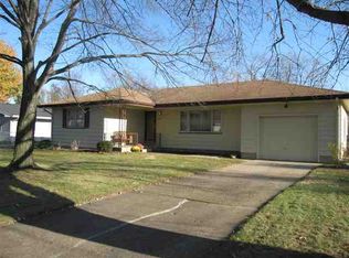 4922 W Linda Curv, Peoria, IL 61607