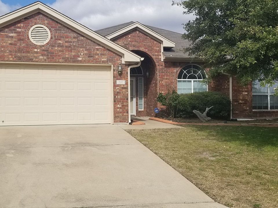 707 Cowhand Dr, Harker Heights, TX 76548 | Zillow