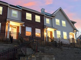 11202 Preswick Blvd #30, Eden Prairie, MN 55344