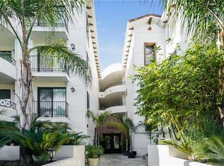 5253 Vantage Ave PENTHOUSE 4, Valley Village, CA 91607