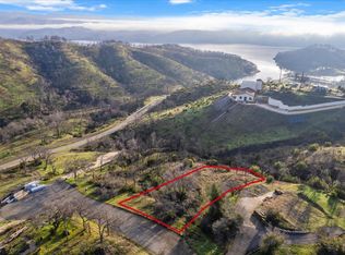 8 Live Oak Ln, Napa, CA 94558