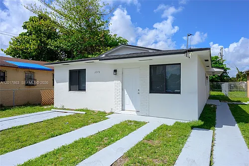2373 NW 61st St #A Photo 1 2373 NW 61st St #A Photo 1
