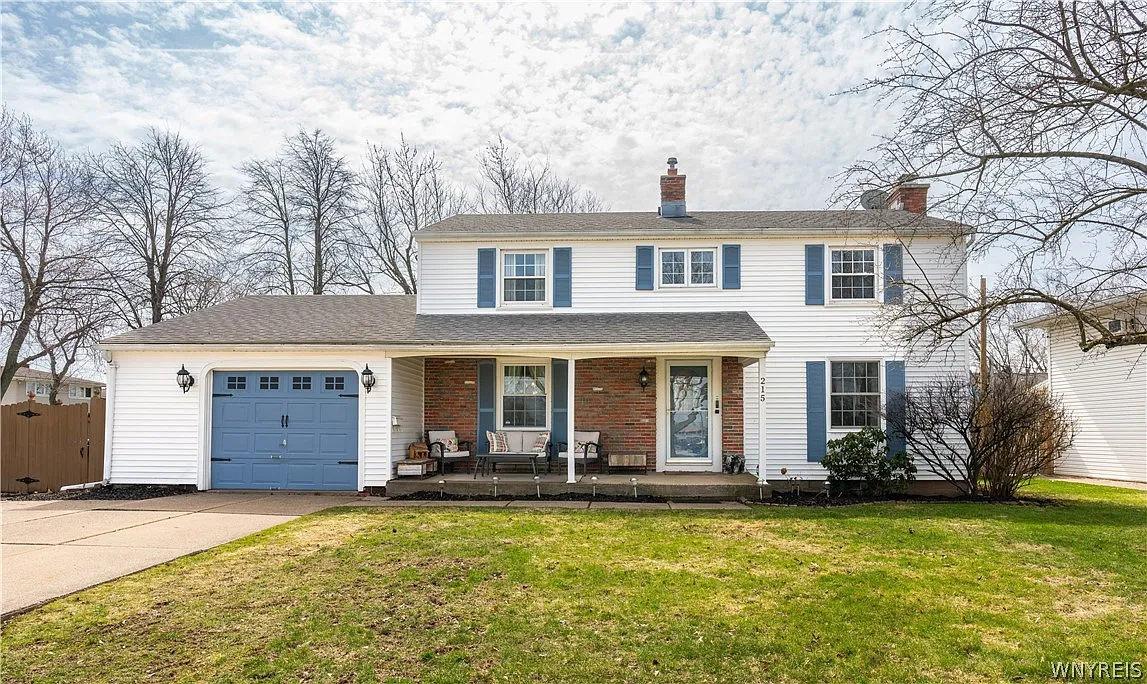215 Millwood Dr photo 1