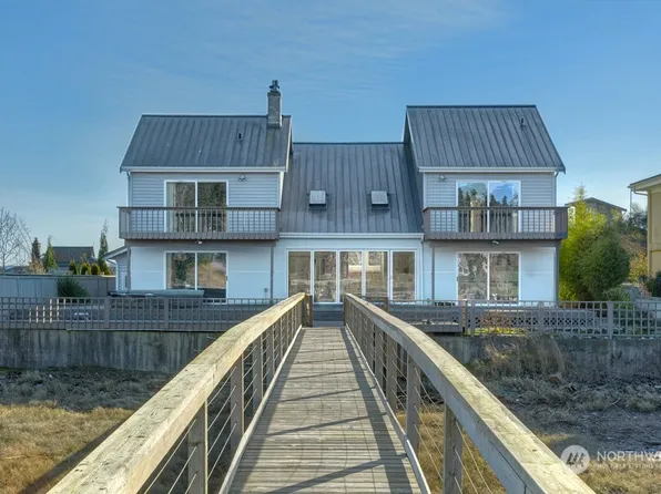 7268 NE William Rogers Road, Indianola, WA 98342