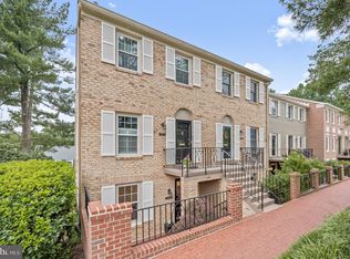 3227 Sutton Pl NW APT C, Washington, DC 20016