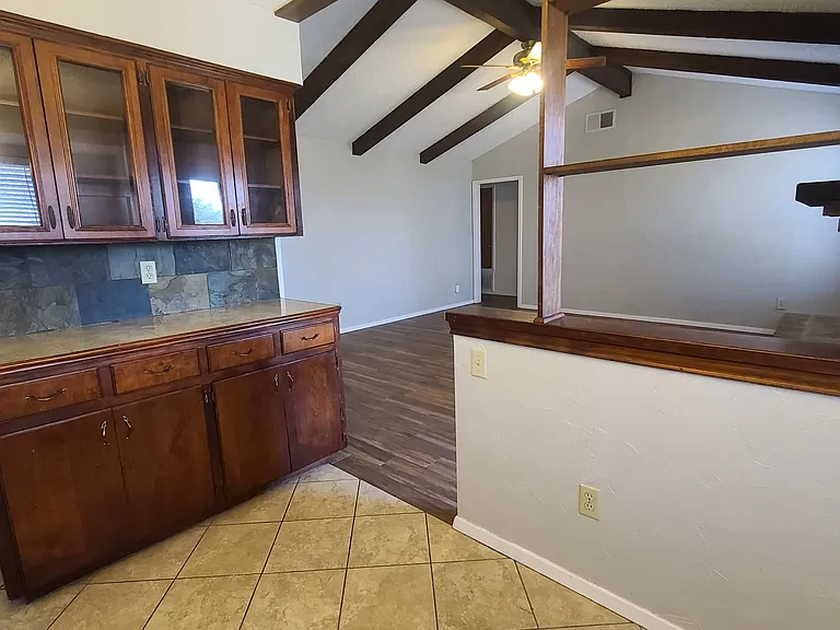 13112 Lamplight Village Ave — Photo 8