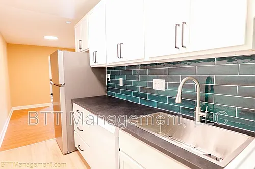 8807 Plymouth St #3 Photo 1