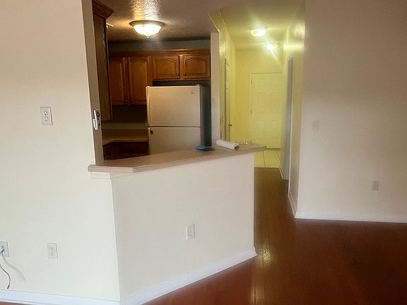 3rd image of 4282 Tyler Cir N