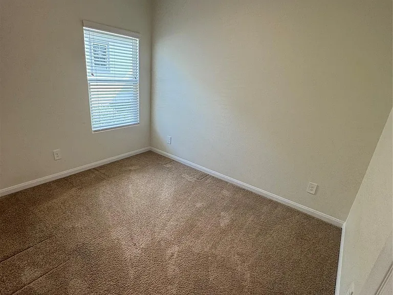 17706 Cedar Crest Dr — Photo 21