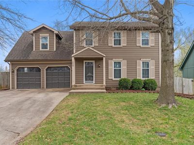 1015 E Oakview St, Olathe, KS, 66061