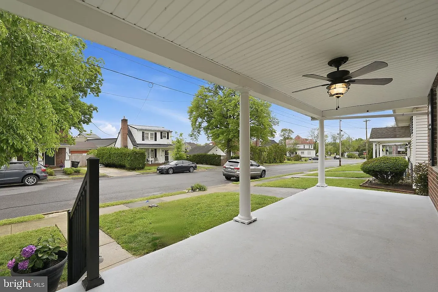3 bed, 1366 sqft, $750 — Photo 2