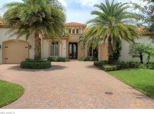 2245 Miramonte Ct, Naples, FL 34105