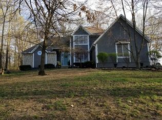 26511 S South Lake Dr, Harrisonville, MO 64701