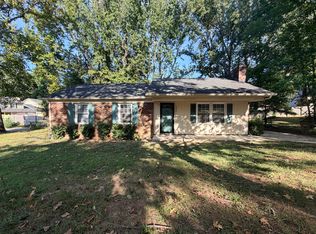 3301 Bristle Cone Rd, Greensboro, NC 27406