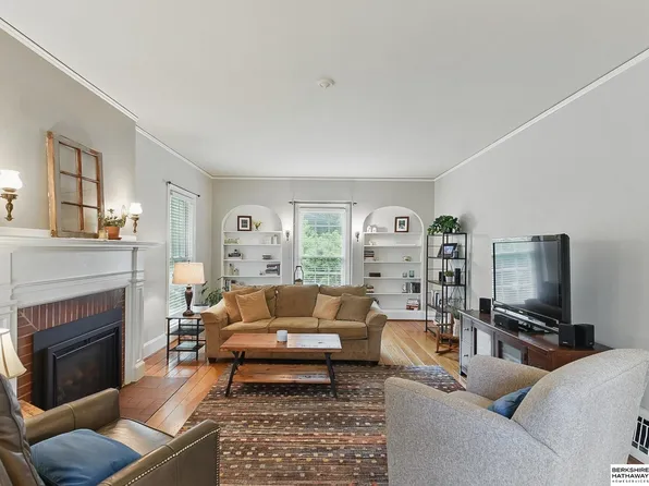 5119 Hamilton St, Omaha, NE 68132