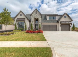 12811 S 5th Pl E, Jenks, OK 74037