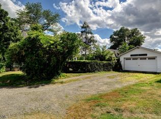 91 Minnisink Rd, Totowa Boro, NJ 07512