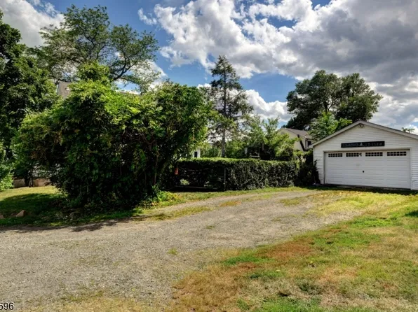 91 Minnisink Rd, Totowa Boro, NJ 07512