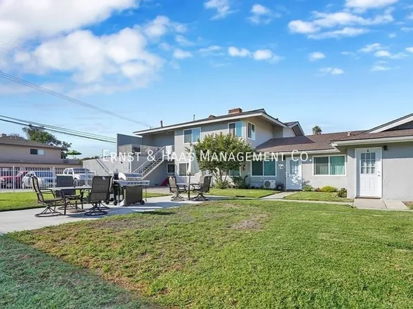 17071 Oak Ln, Huntington Beach, CA