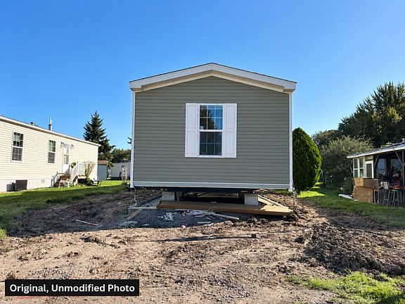 2nd image of 39 Del Ct W #39
