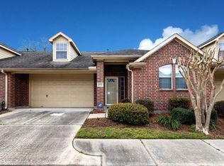 1531 Village Townhome Dr, Pasadena, TX 77504