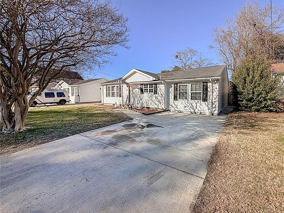 4th image of 566 River Creek Rd