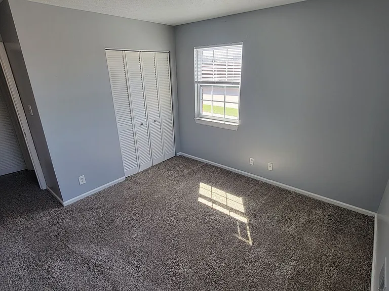 4405 Landside Drive — Photo 11