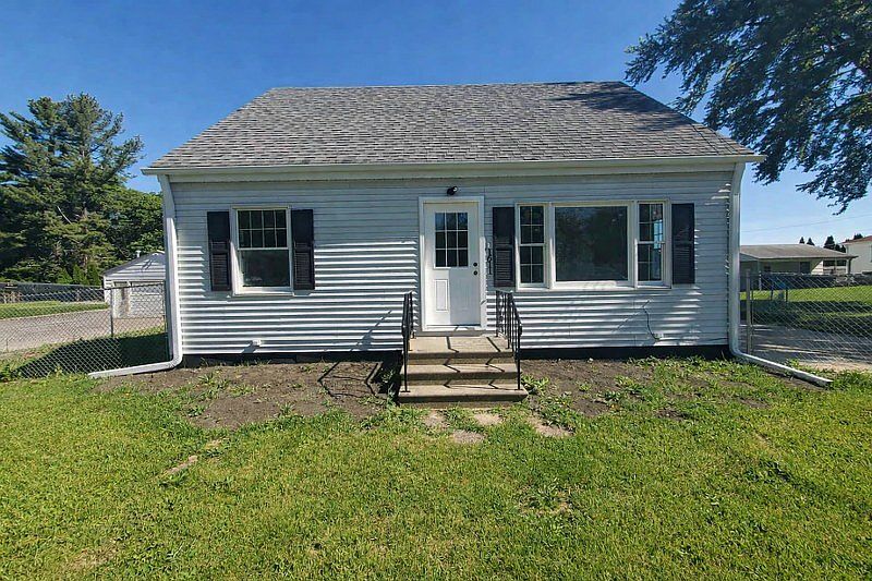 1st image of 1611 36th Ave